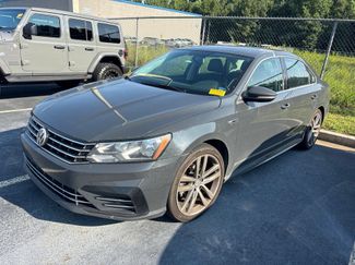 Used 2017 Volkswagen Passat 1.8T R-Line FWD video 1