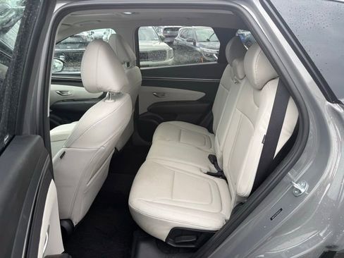 Used 2024 Hyundai Tucson SEL w/ Convenience Package image 9