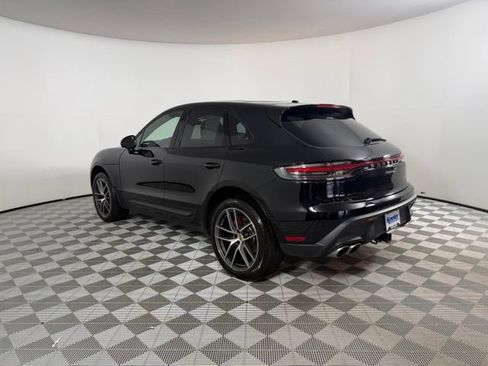 Used 2023 Porsche Macan S AWD/4WD image 5