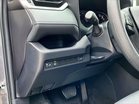 Used 2025 Toyota RAV4 XLE w/ Convenience Package AWD/4WD image 37
