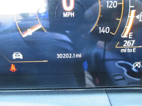 Used 2025 Ford Mustang Premium RWD image 23