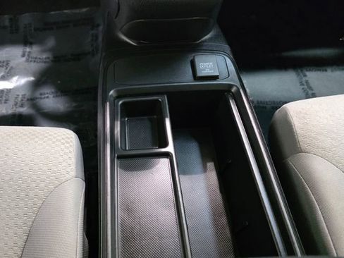 Used 2016 Honda CR-V LX image 23