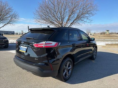 Certified 2024 Ford Edge SEL w/ Sport Appearance Package image 3