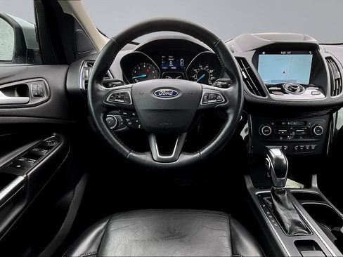 Used 2019 Ford Escape Titanium AWD/4WD image 8
