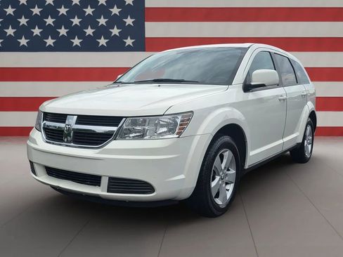 Used 2009 Dodge Journey SXT image 3