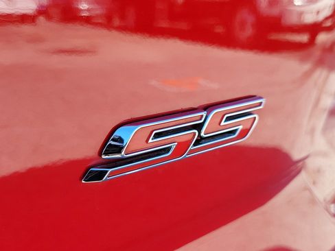 Used 2023 Chevrolet Camaro SS RWD image 12
