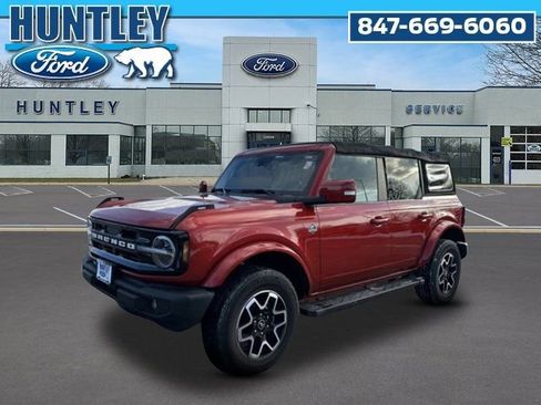 Used 2022 Ford Bronco Outer Banks image 1