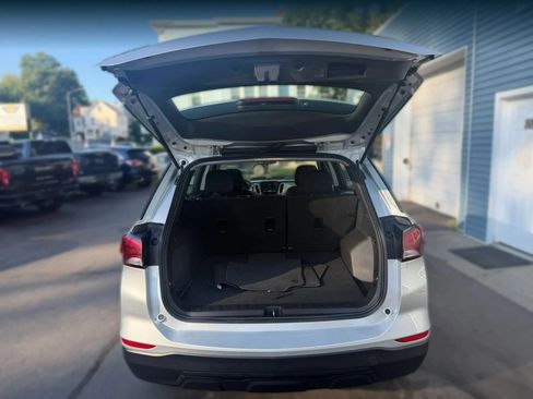 Used 2022 Chevrolet Equinox LS AWD/4WD image 38
