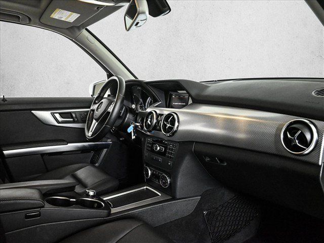 Used 2014 Mercedes-Benz GLK 350 4MATIC image 24
