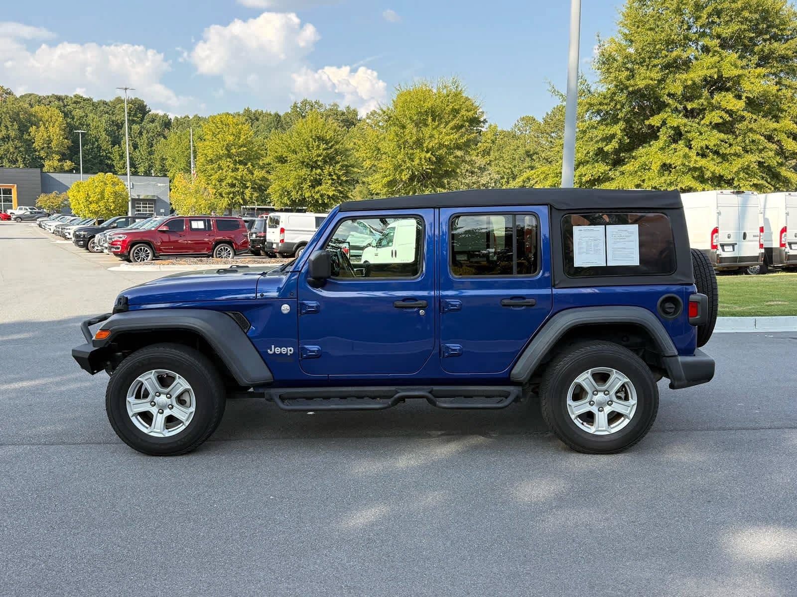 Used 2020 Jeep Wrangler Unlimited Sport S AWD/4WD image 2