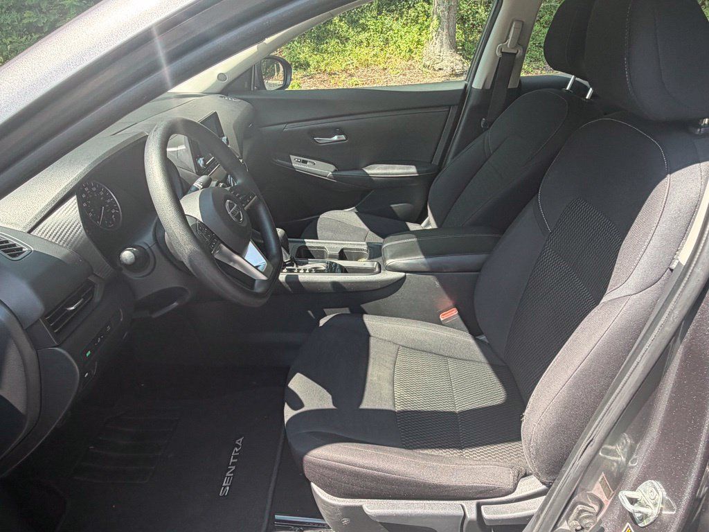 Used 2022 Nissan Sentra S FWD image 26
