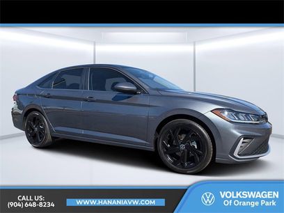 Used 2025 Volkswagen Jetta SE