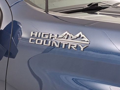 Used 2021 Chevrolet Silverado 3500 High Country image 43