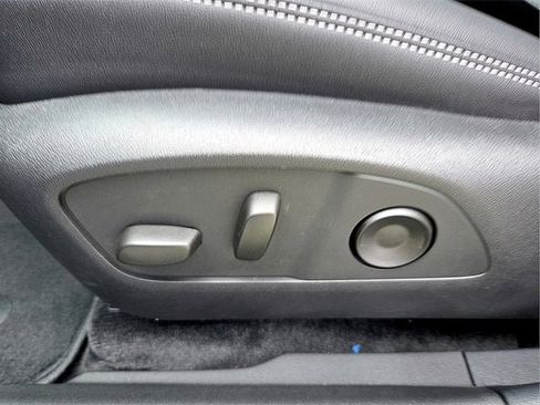 New 2026 Chevrolet Blazer EV LT image 17