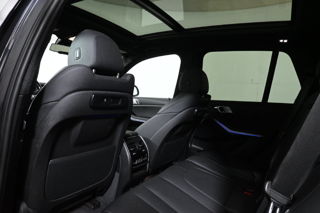 Used 2019 BMW X5 xDrive40i w/ Convenience Package AWD/4WD image 7