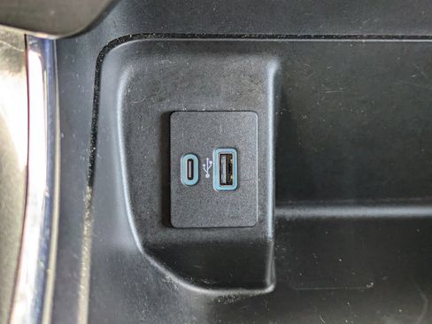 Used 2022 Ford F150 XLT w/ Equipment Group 302A High AWD/4WD image 23