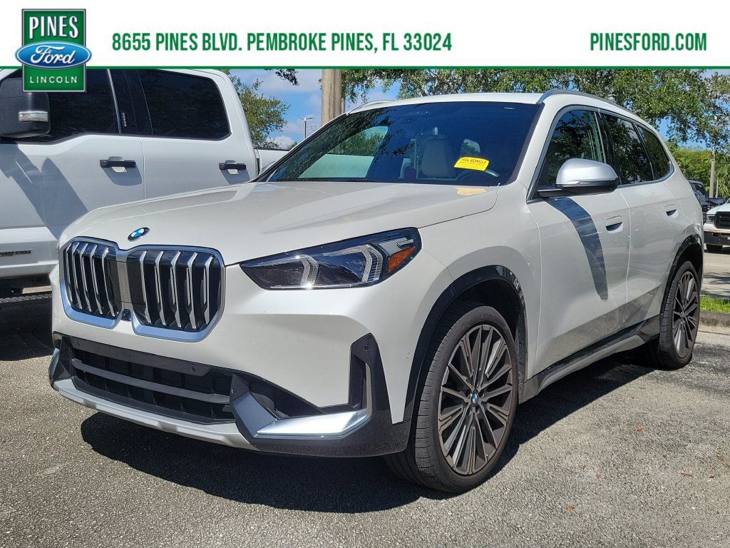 Used 2024 BMW X1 xDrive28i w/ Premium Package AWD/4WD image 1