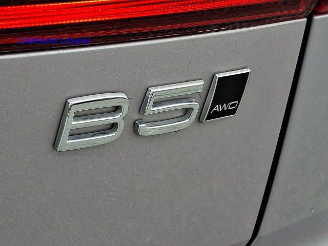 Certified 2026 Volvo XC60 B5 Plus AWD/4WD image 34