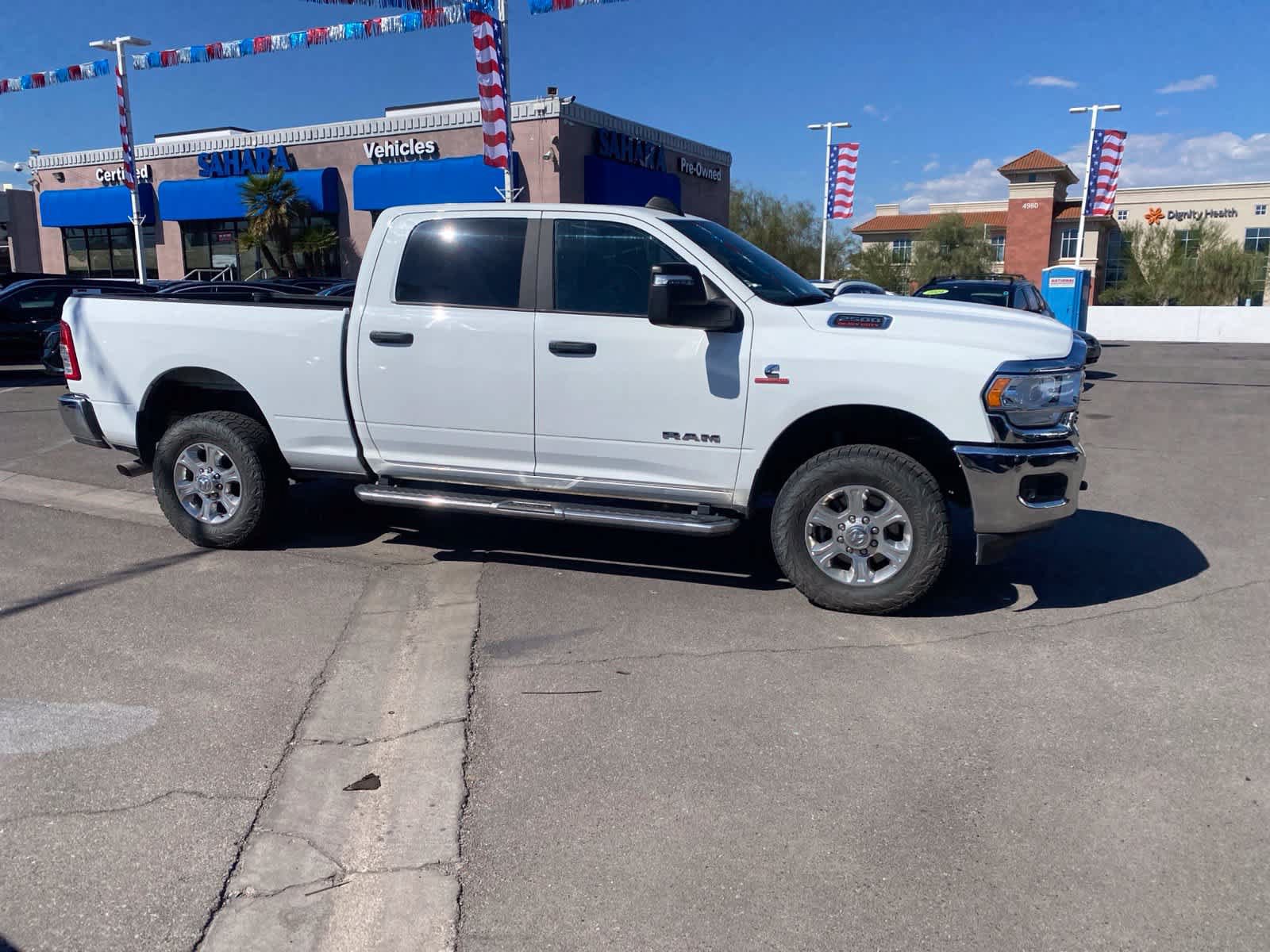 Used 2024 RAM 2500 Big Horn w/ Off Road Package AWD/4WD image 4