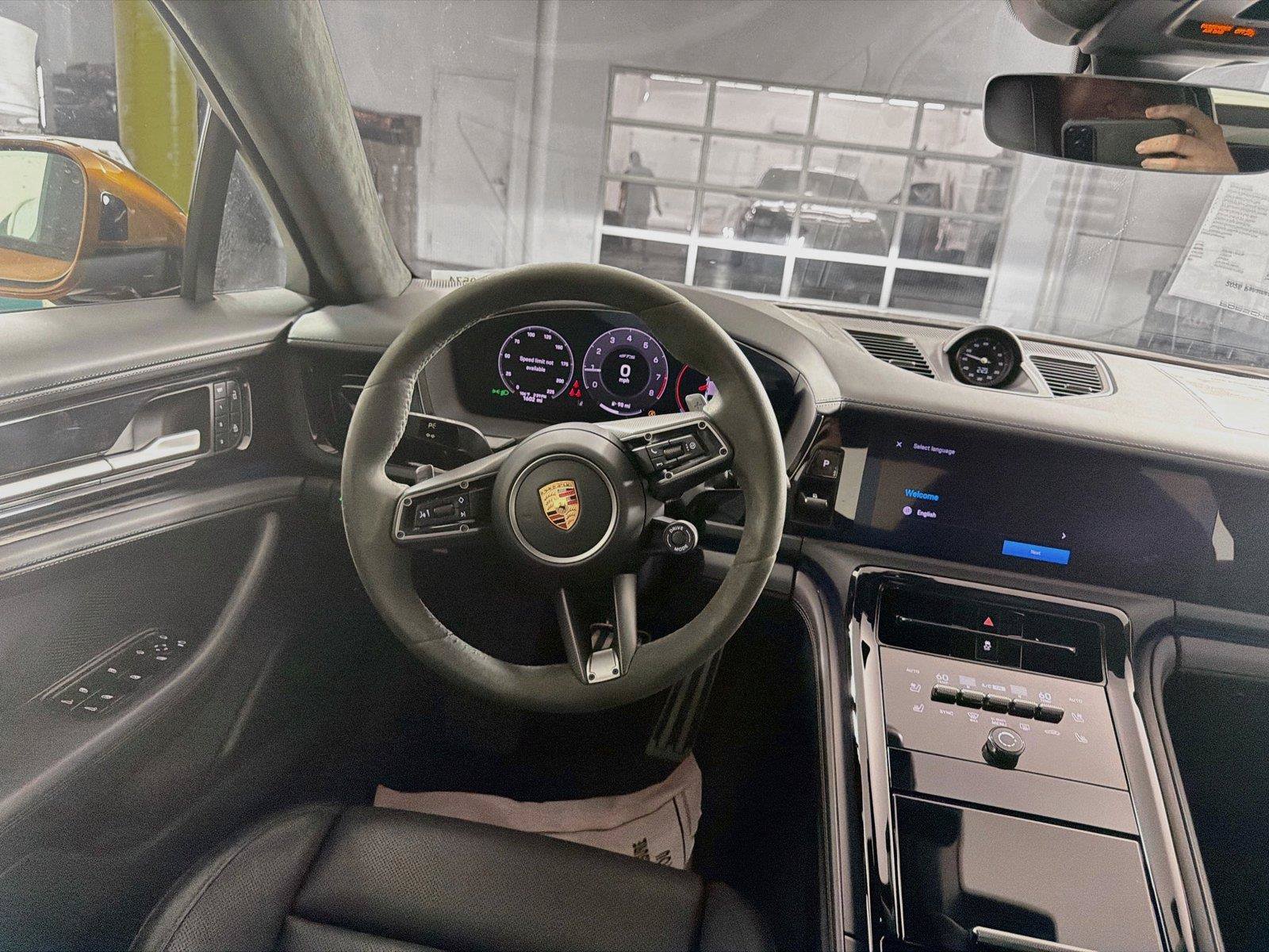 Certified 2025 Porsche Panamera GTS AWD/4WD image 18