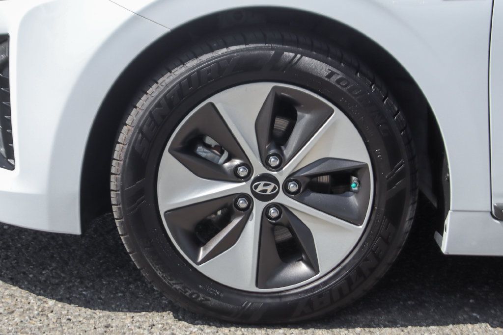 Used 2019 Hyundai Ioniq Electric FWD image 39