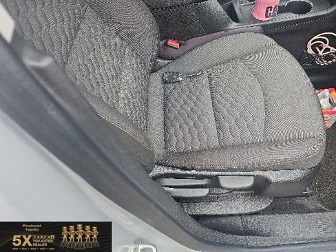 Used 2018 Chevrolet Equinox LT w/ Sun & Infotainment Package FWD image 33