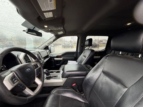 Used 2016 Ford F150 Lariat image 13
