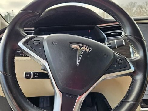 Used 2016 Tesla Model S 75 image 30