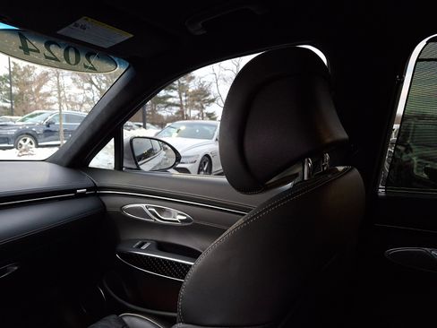 Certified 2024 Genesis GV70 3.5T Sport w/ Sport Prestige Package image 17