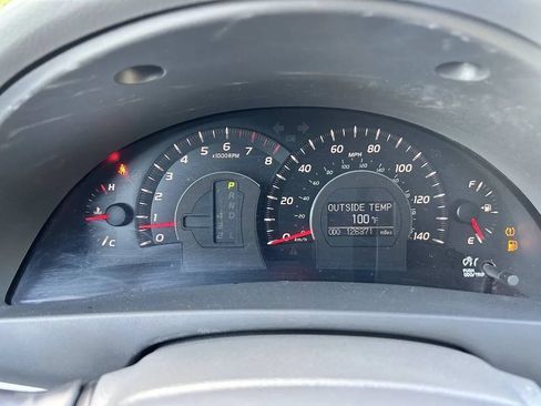 Used 2009 Toyota Camry XLE FWD image 18