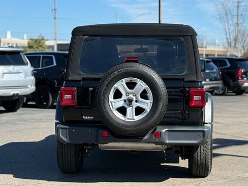 Used 2020 Jeep Wrangler Unlimited Sport S image 32