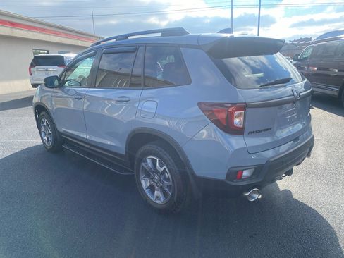 Used 2023 Honda Passport TrailSport image 7