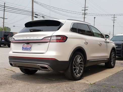 Used 2019 Lincoln Nautilus Reserve FWD image 6