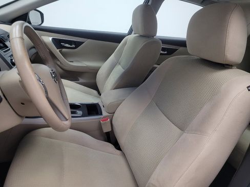 Used 2015 Nissan Altima 2.5 SV w/ Convenience Package image 17