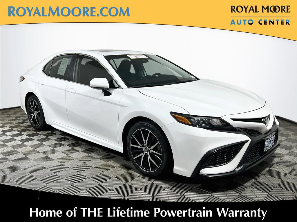 Certified 2023 Toyota Camry SE AWD/4WD image 1