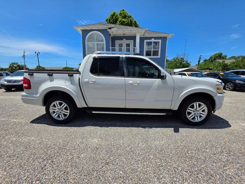 Used 2010 Ford Explorer Sport Trac Limited RWD image 6