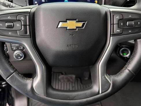 Used 2024 Chevrolet Silverado 2500 LT image 33