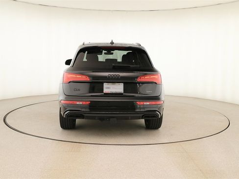 Certified 2022 Audi Q5 2.0T Prestige image 5