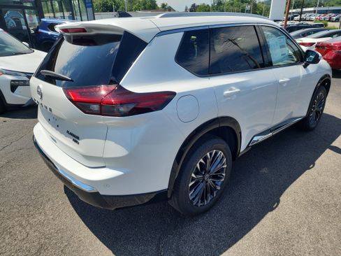 New 2026 Nissan Rogue Platinum w/ Platinum Premium Package AWD/4WD image 8