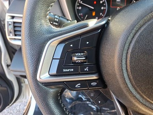 Certified 2022 Subaru Outback Limited XT image 22