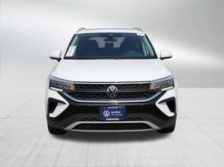 Certified 2023 Volkswagen Taos SE w/ Panoramic Sunroof Package AWD/4WD video 2