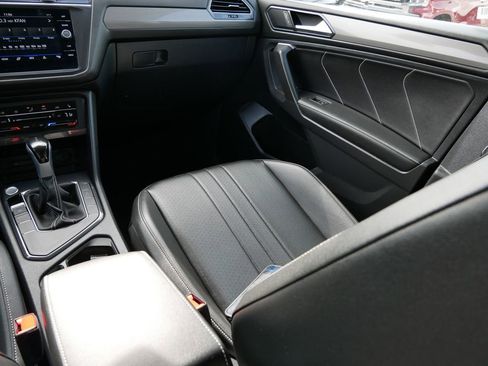 Used 2024 Volkswagen Tiguan Wolfsburg Edition image 15
