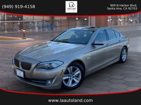 Used 2013 BMW 528i Sedan image 1