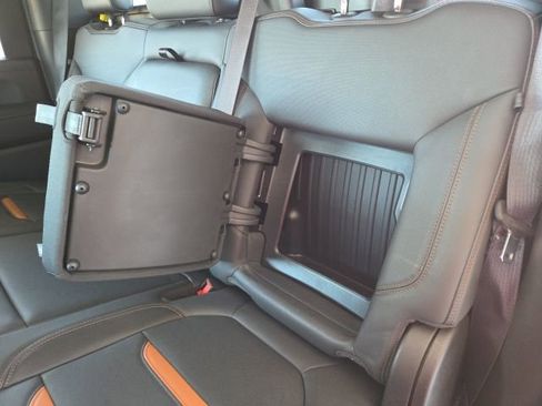 Used 2021 GMC Sierra 2500 AT4 w/ AT4 Premium Plus Package image 32