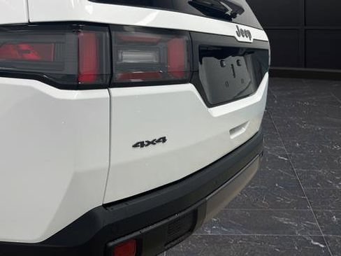 New 2026 Jeep Cherokee Overland w/ Trailer Tow Group image 37