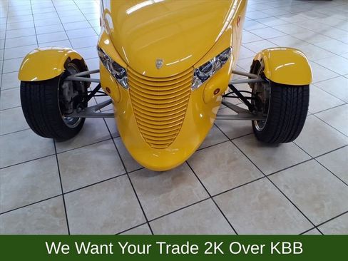 Used 2000 Plymouth Prowler image 30