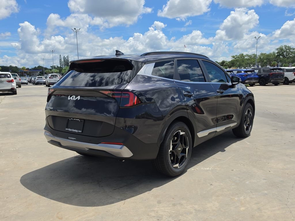 New 2027 Kia Sportage EX FWD image 8