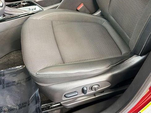 Used 2023 Buick Encore GX Preferred w/ Cold Weather Comfort Package image 19