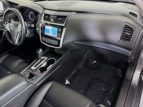 Used 2018 Nissan Altima 2.5 SR w/ SR Special Edition FWD image 30