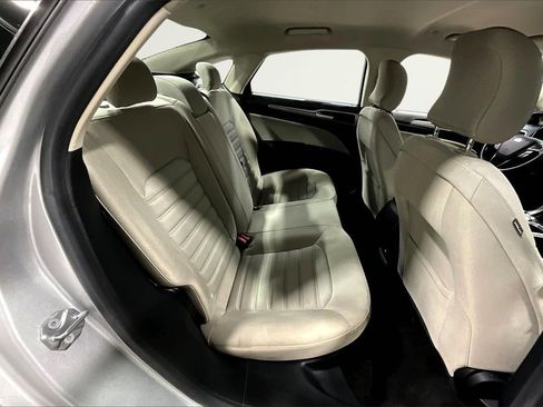 Used 2018 Ford Fusion S image 24